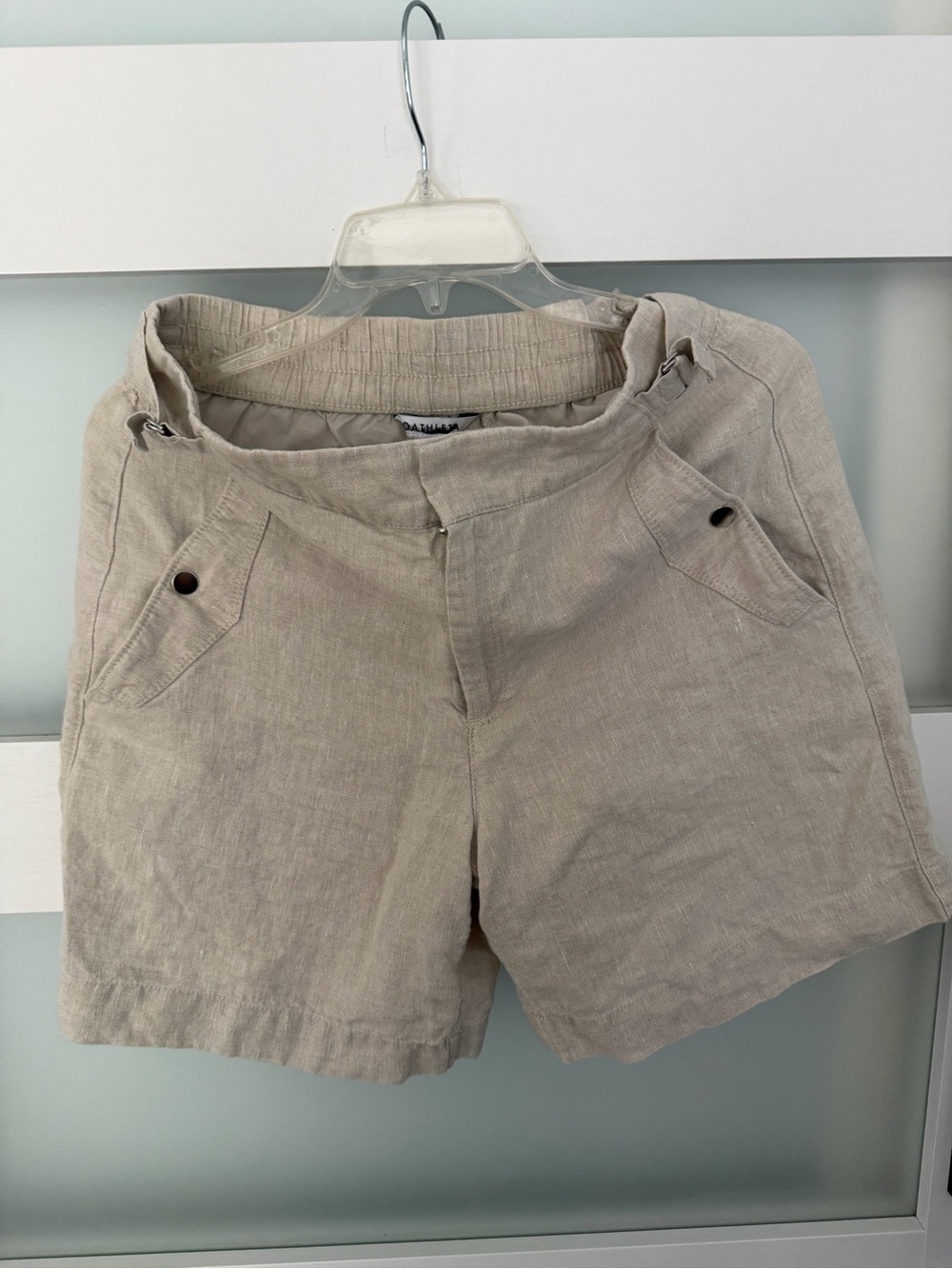 Athleta Beige Women's Flat-Front Linen-Blend Shorts